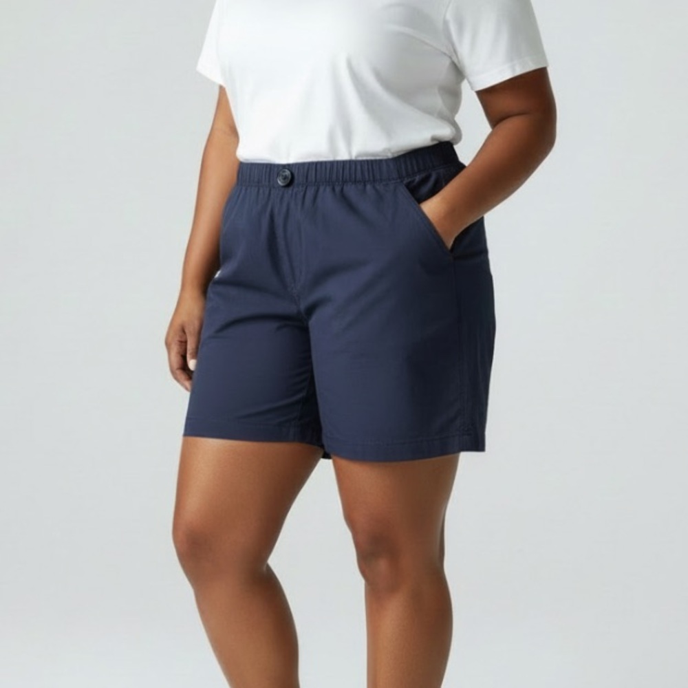 New Eddie Bauer Womens Boyfriend Midrise Shorts size 20W